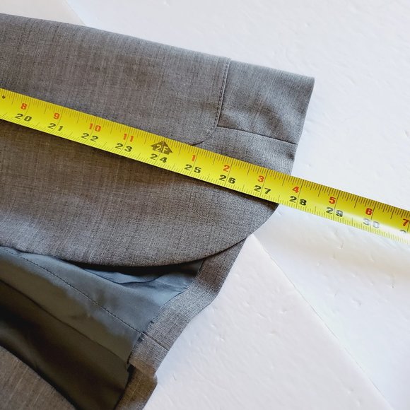 ARITZIA TALULA 100% Wool Light Grey Classic Blazer - Picture 8 of 8